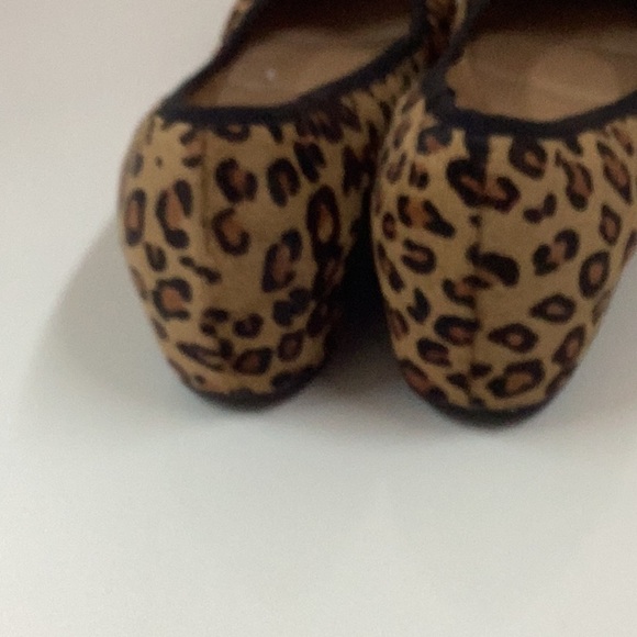 Vaneli Leopard Print Flats Brown and Black - Picture 6 of 6